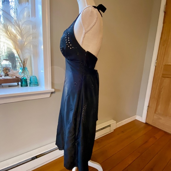 WHBM Dress Satin Halter Top Eyelet Lace Nude Lined Black Cocktail M 8 - Picture 3 of 15